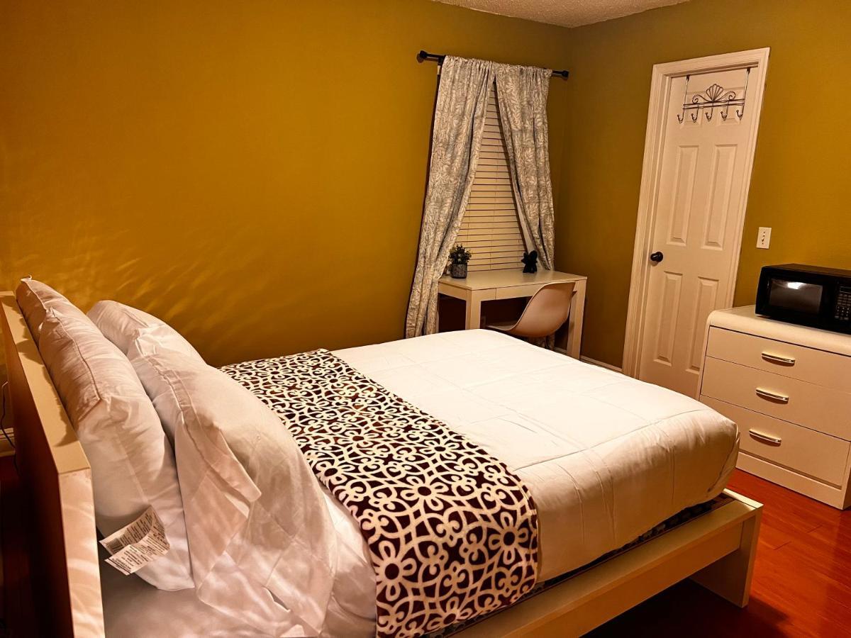 Spotless Guest Room With Shared Bathroom Ορλάντο Εξωτερικό φωτογραφία